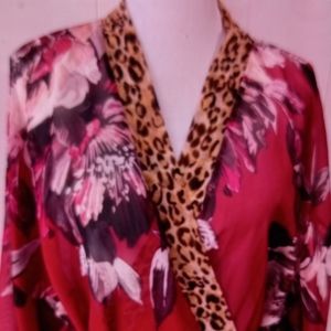 Cacique Burgundy Floral Leopard Print Trim Sheer Kimono Style Robe 22/24